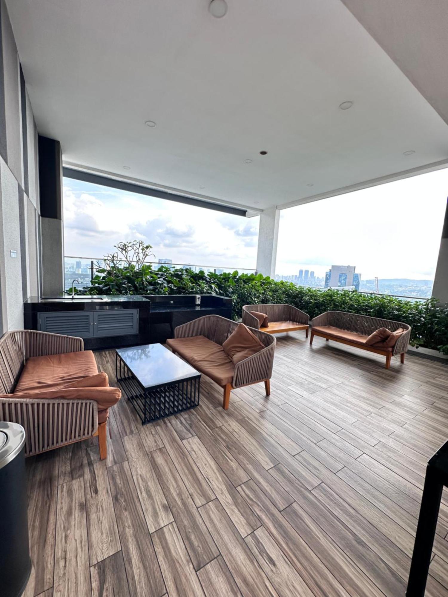 The Luxe Infinitum Klcc By Sahara Apartamento Kuala Lumpur Exterior foto