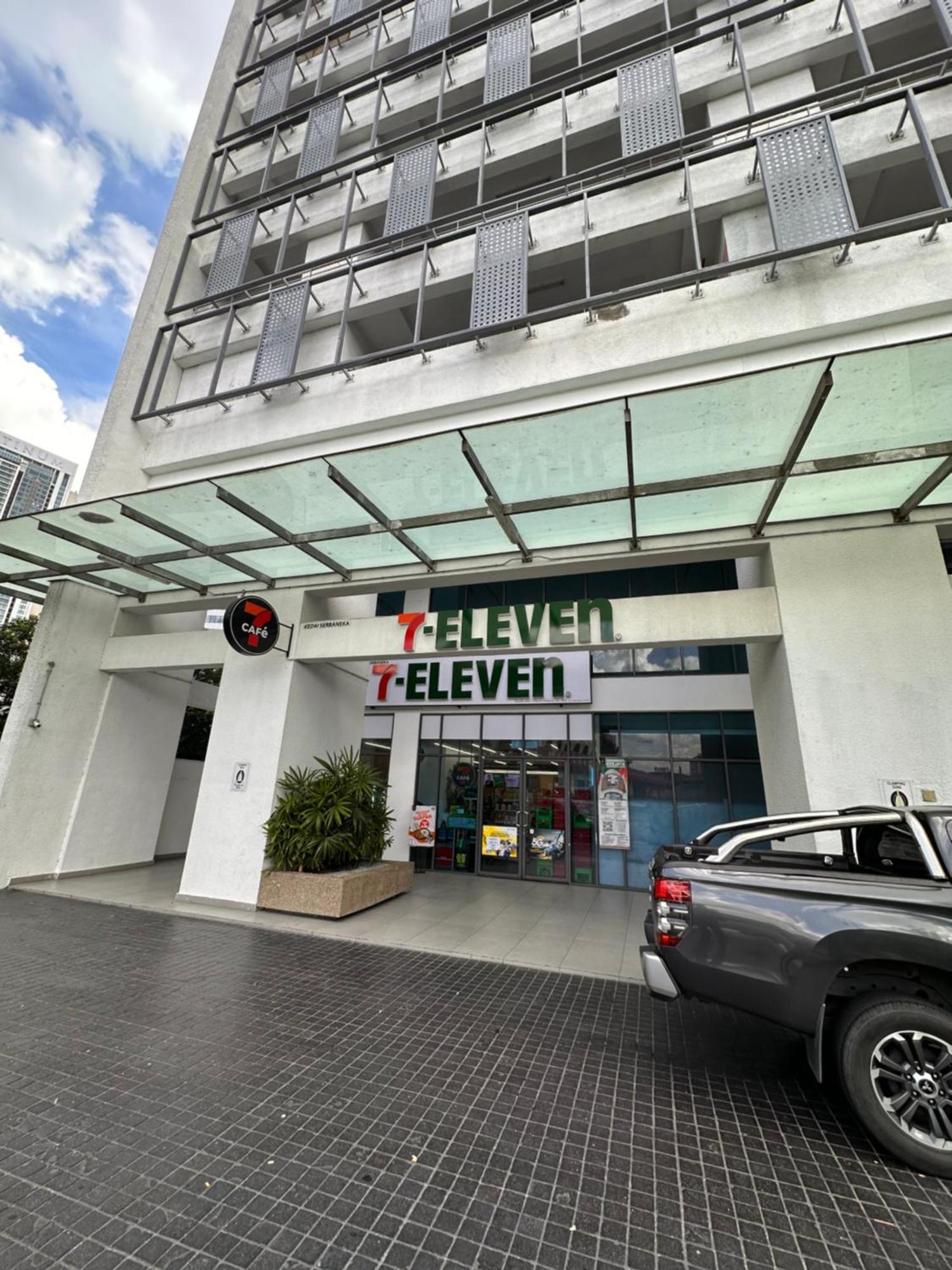 The Luxe Infinitum Klcc By Sahara Apartamento Kuala Lumpur Exterior foto