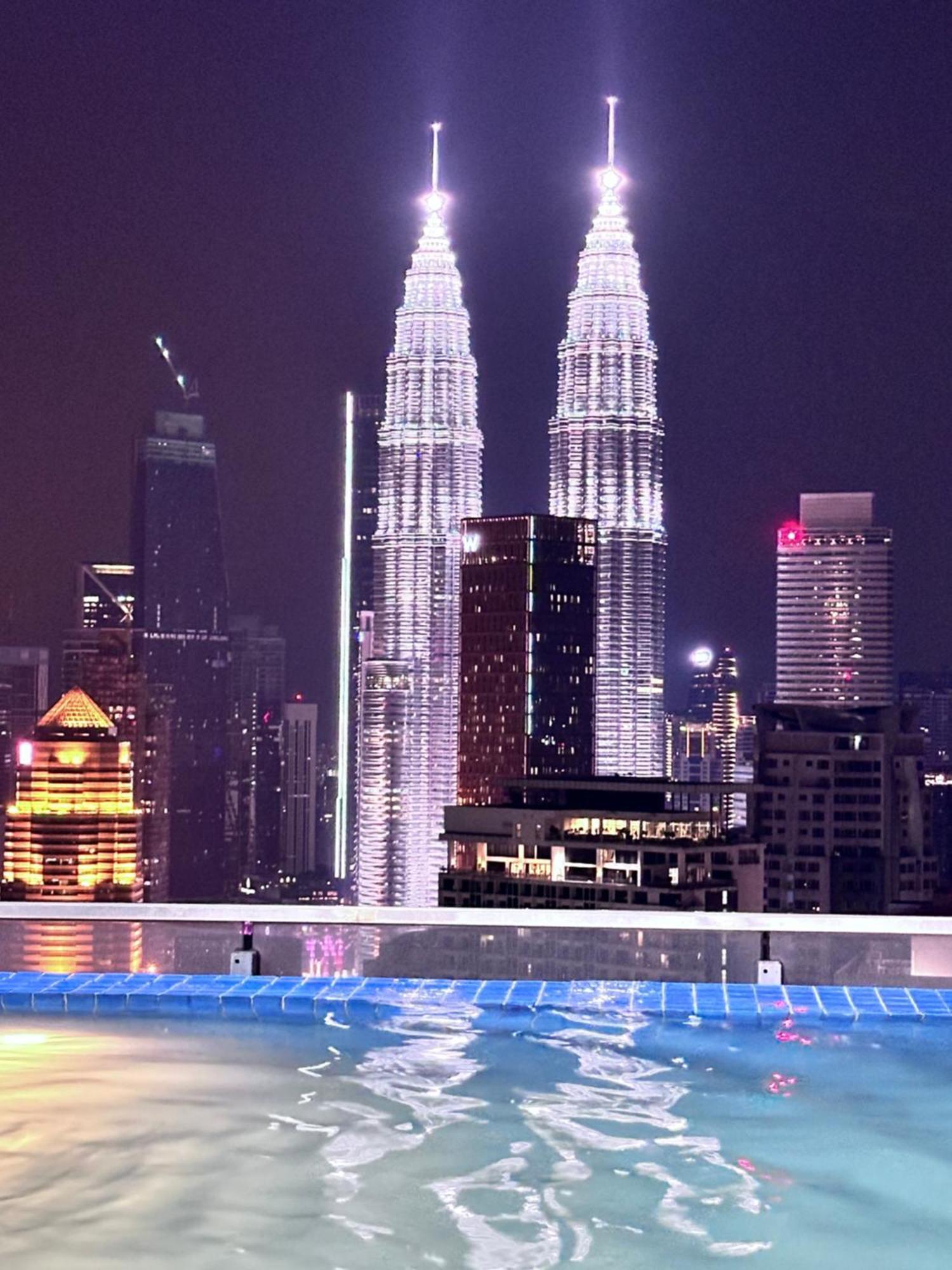 The Luxe Infinitum Klcc By Sahara Apartamento Kuala Lumpur Exterior foto