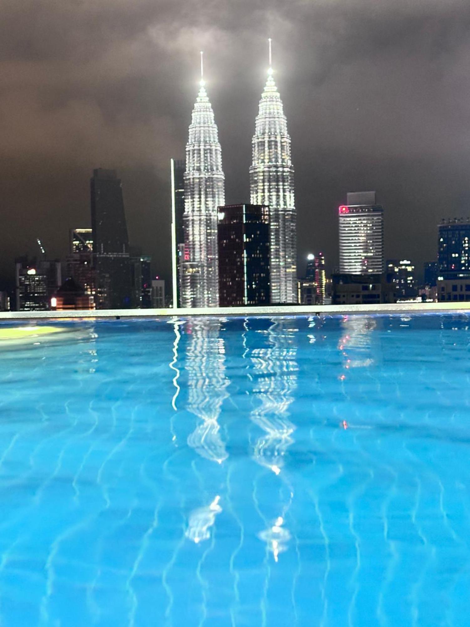 The Luxe Infinitum Klcc By Sahara Apartamento Kuala Lumpur Exterior foto